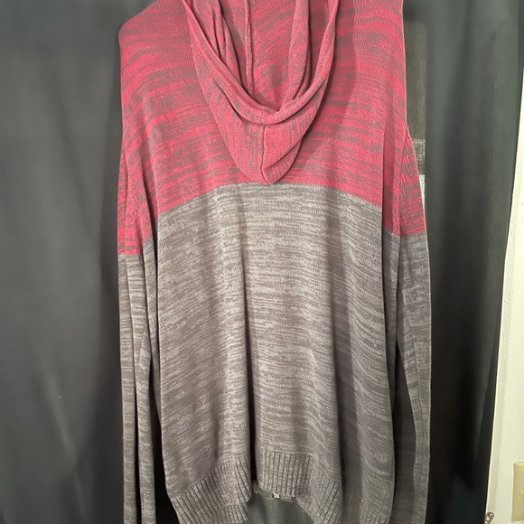 Calvin Klein zip up hooded cardigan. - Picture 2 of 2